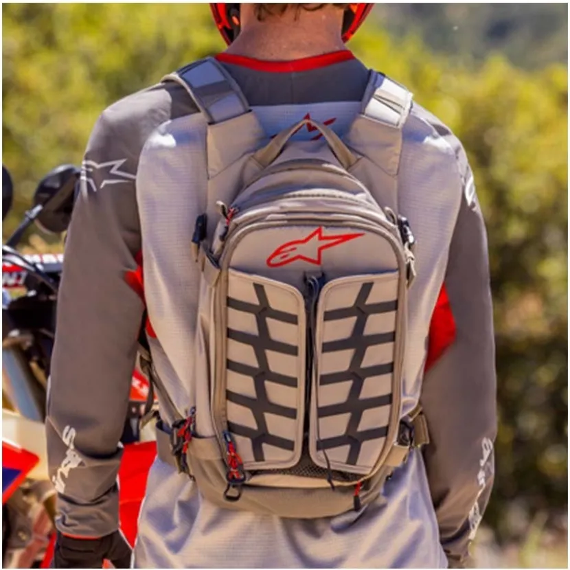 AT-15 Backpack