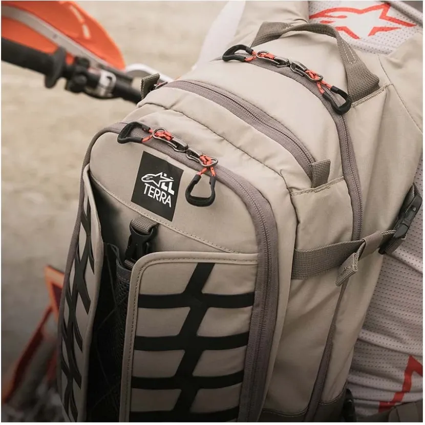 AT-15 Backpack