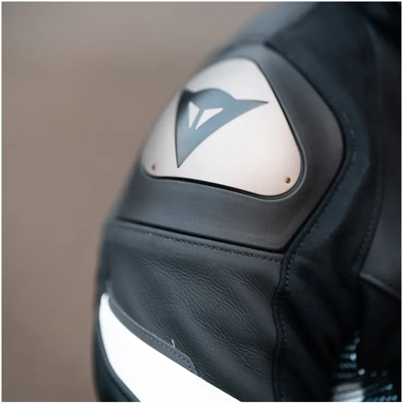 Avro 5 Leather Jacket Women