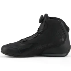 Celer Shoes