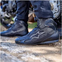 Celer Vented Shoes