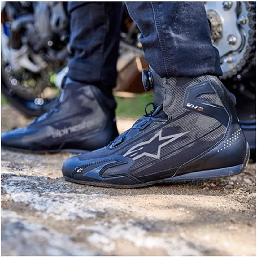Celer Vented Shoes