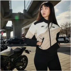 Stella Moshell