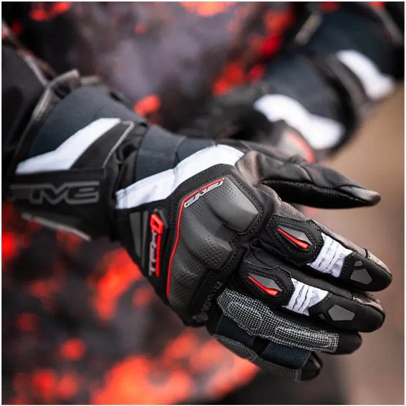 TFX1 GTX