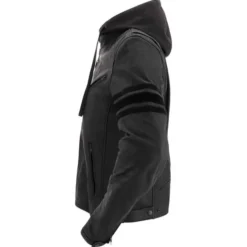 Toulon Black Edition