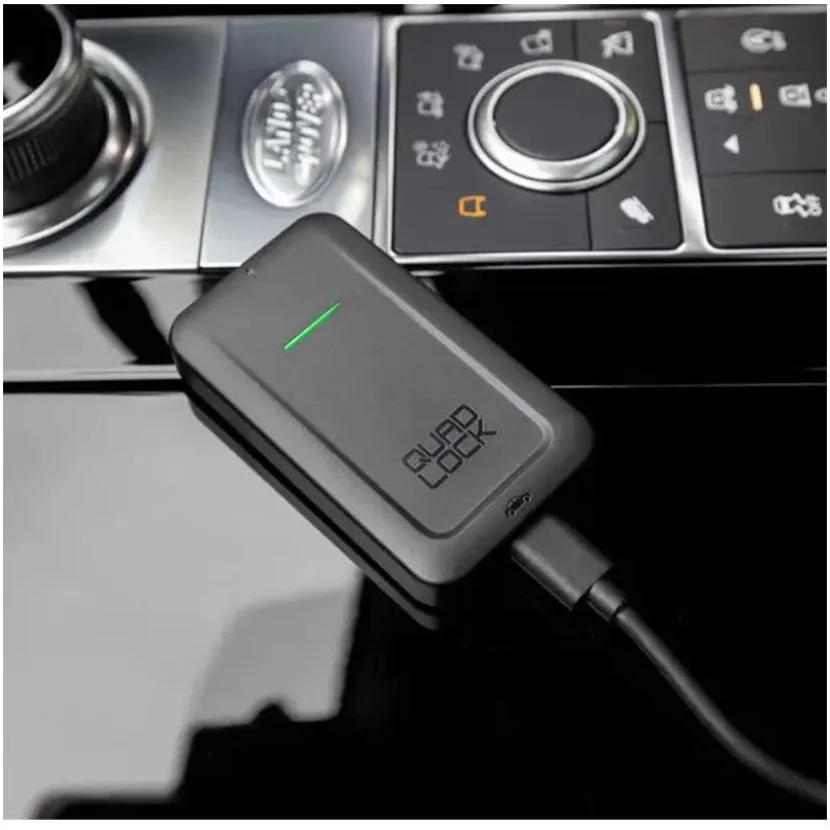 Wireless CarPlay Adaptor
